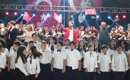 Kemer’in çocuklarından Cumhuriyet ve Atatürk’e vefa konseri