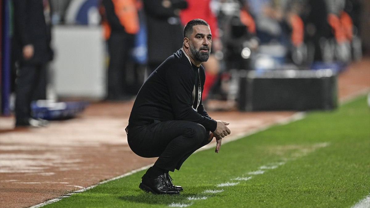 Eyüpspor Teknik Direktörü Arda Turan, PFDK’lık oldu