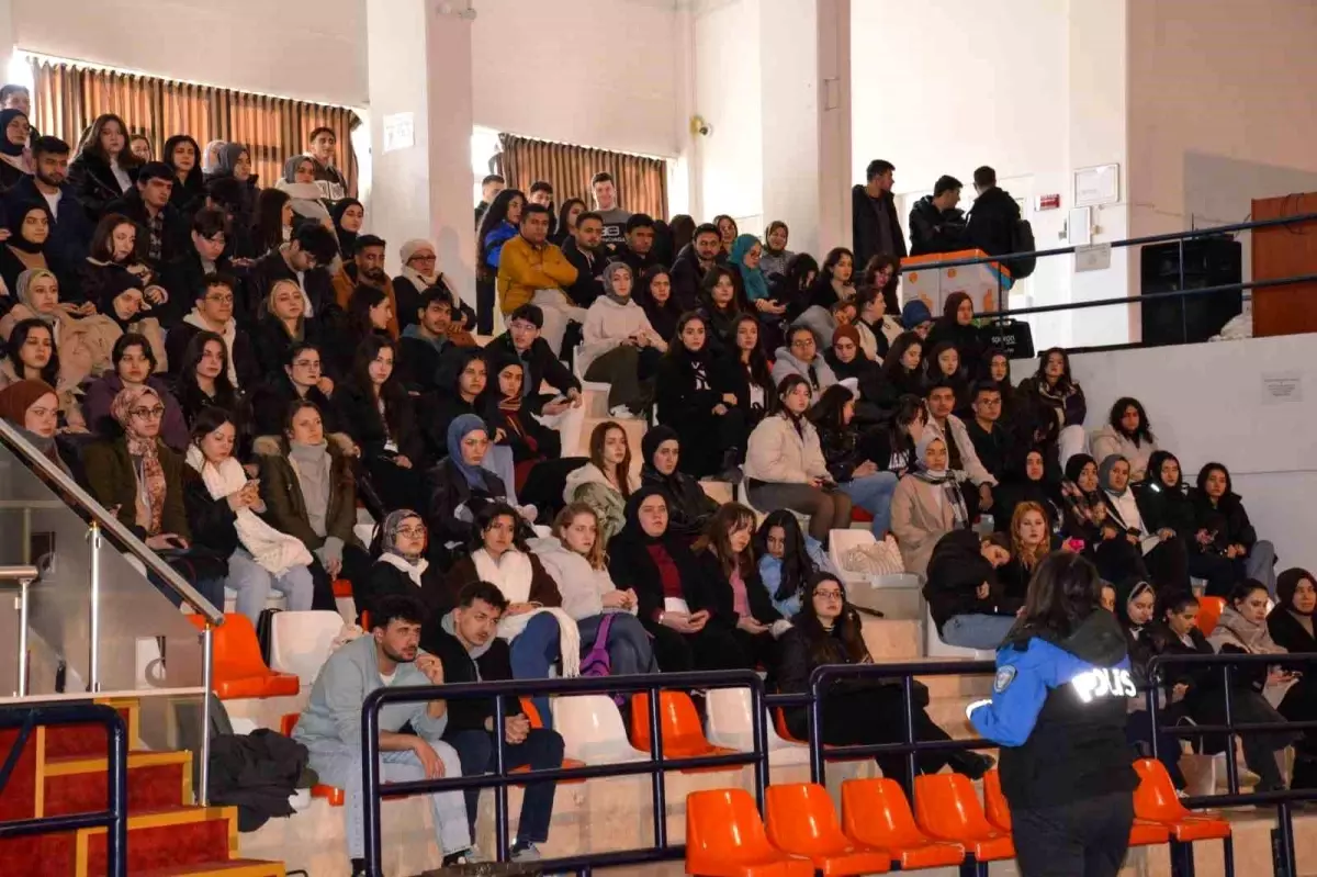 BŞEÜ’de Bağımlılıkla Mücadele Eğitimi