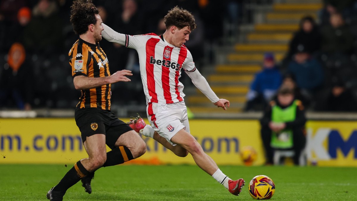 Hull City öne geçtiği maçta Stoke City’ye yenildi