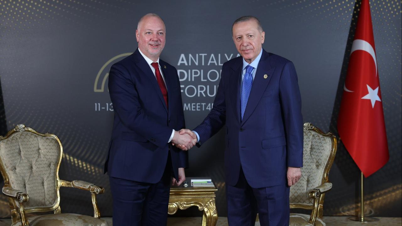 Cumhurbaşkanı Erdoğan, Antalya’da diplomasi trafiğini sürdürüyor